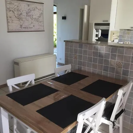 Сasa de vacaciones Strandjutter Huisje 8 *